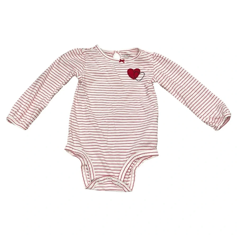 2 Carter's‎ girl-piece set for toddlers, size 24 months